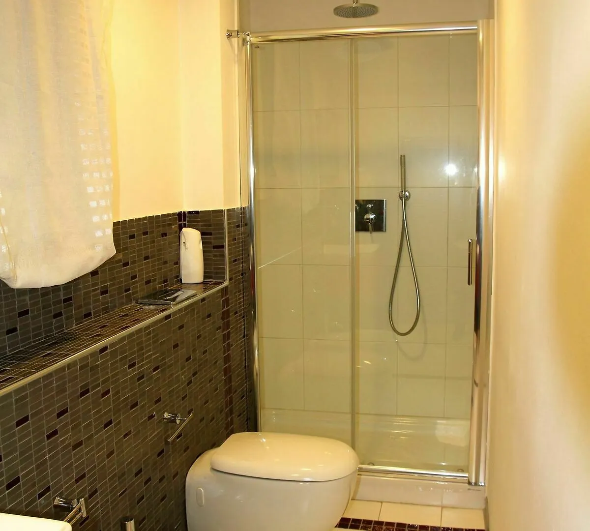 Apartment Sake Family Suite Catania